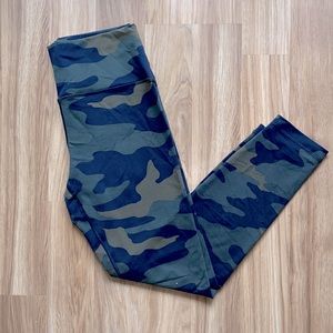 VS PINK Ultimate Leggings